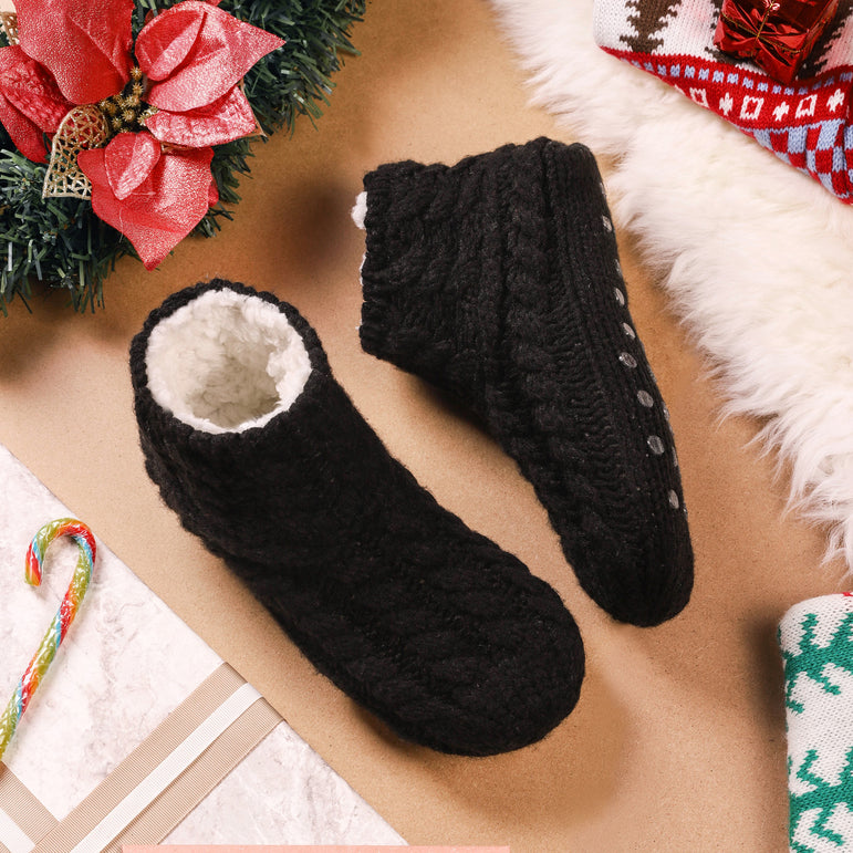 Women's Fuzzy Cable Knit Slipper Socks With Grippers