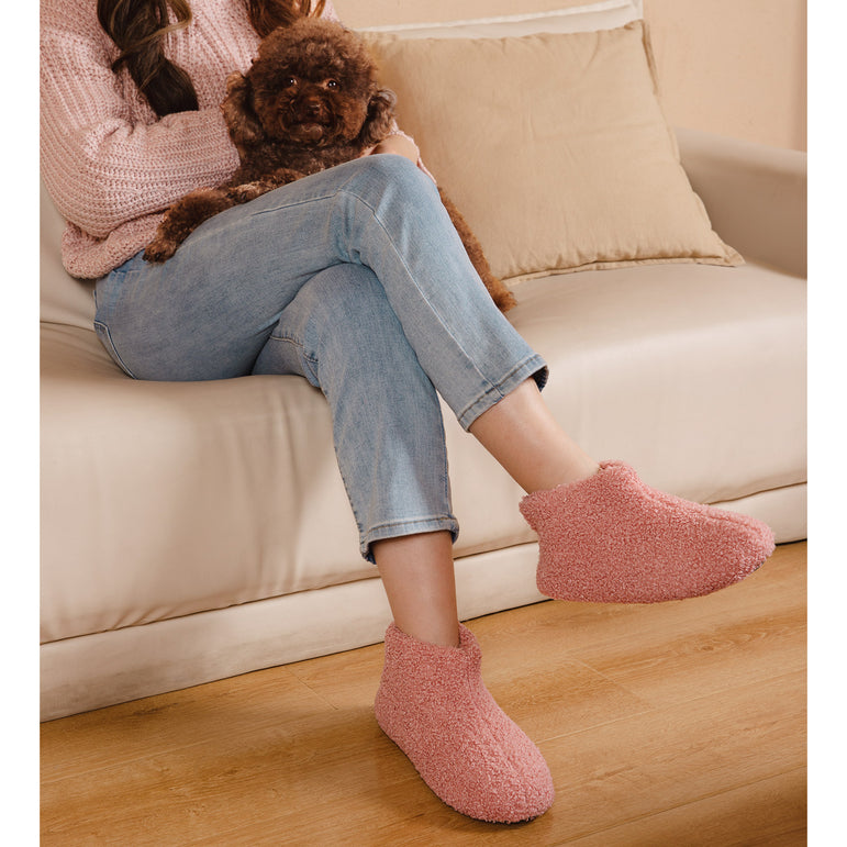 Women's Curly Fuzzy Fur Indoor Bootie Slipper